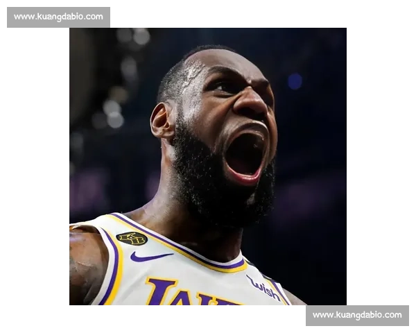 詹姆斯两度封神！美国梦之队奥运三双纪录独揽