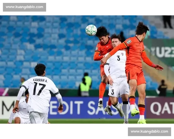 巴顿时隔四年重返国足！边路多面手或成佩家军战术奇兵