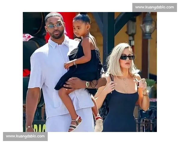 特里皮尔被曝与成人女星夜店密会至凌晨 婚姻破裂细节曝光 特里皮尔被曝与成人女星夜店密会至凌晨 婚姻破裂细节曝光