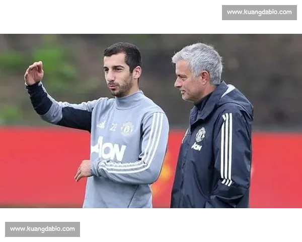 巴萨官宣支付威廉斯 6200 万解约金，注册难题成唯一拦路虎