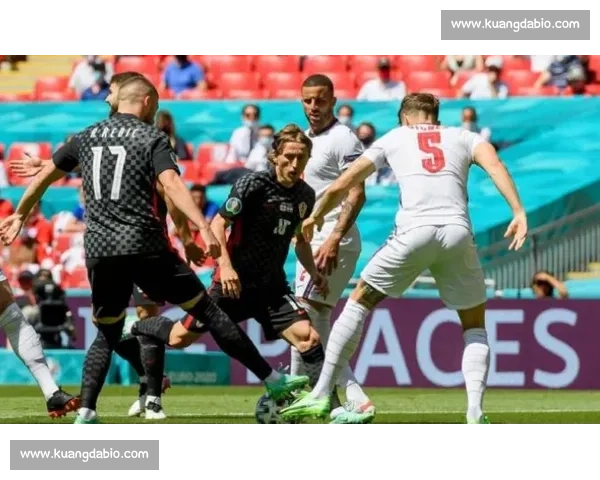 苏契奇亲述加盟国米：克罗地亚队友力荐，蓝黑军团的团队魔力征服我